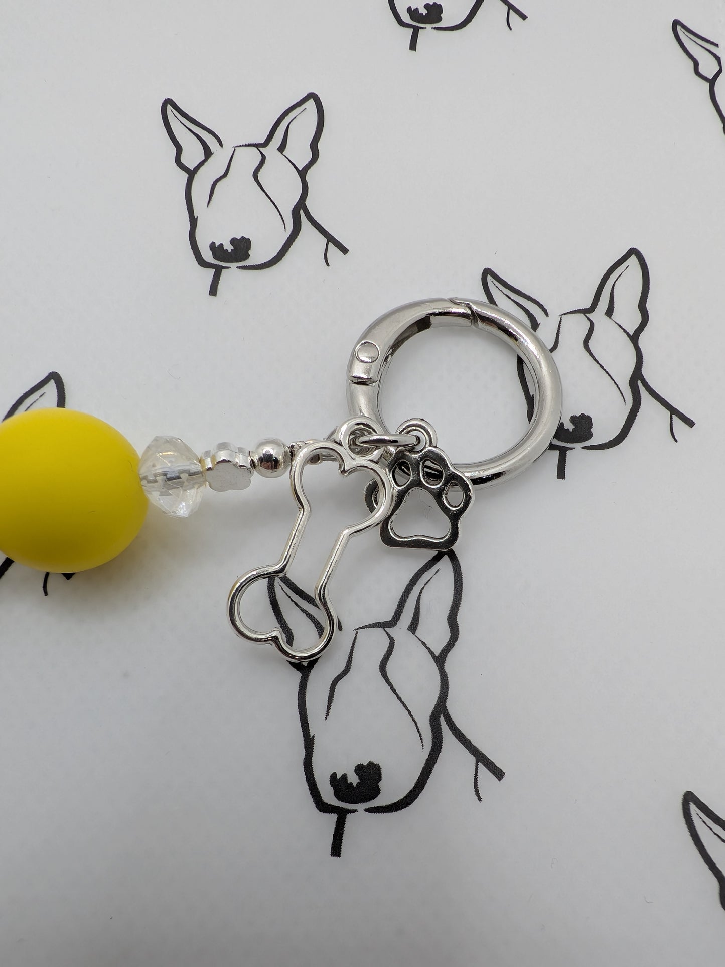 Balloon Dog Keyring | Yellow Silicone Daisy Bead | Cute Dog Keychain Gift